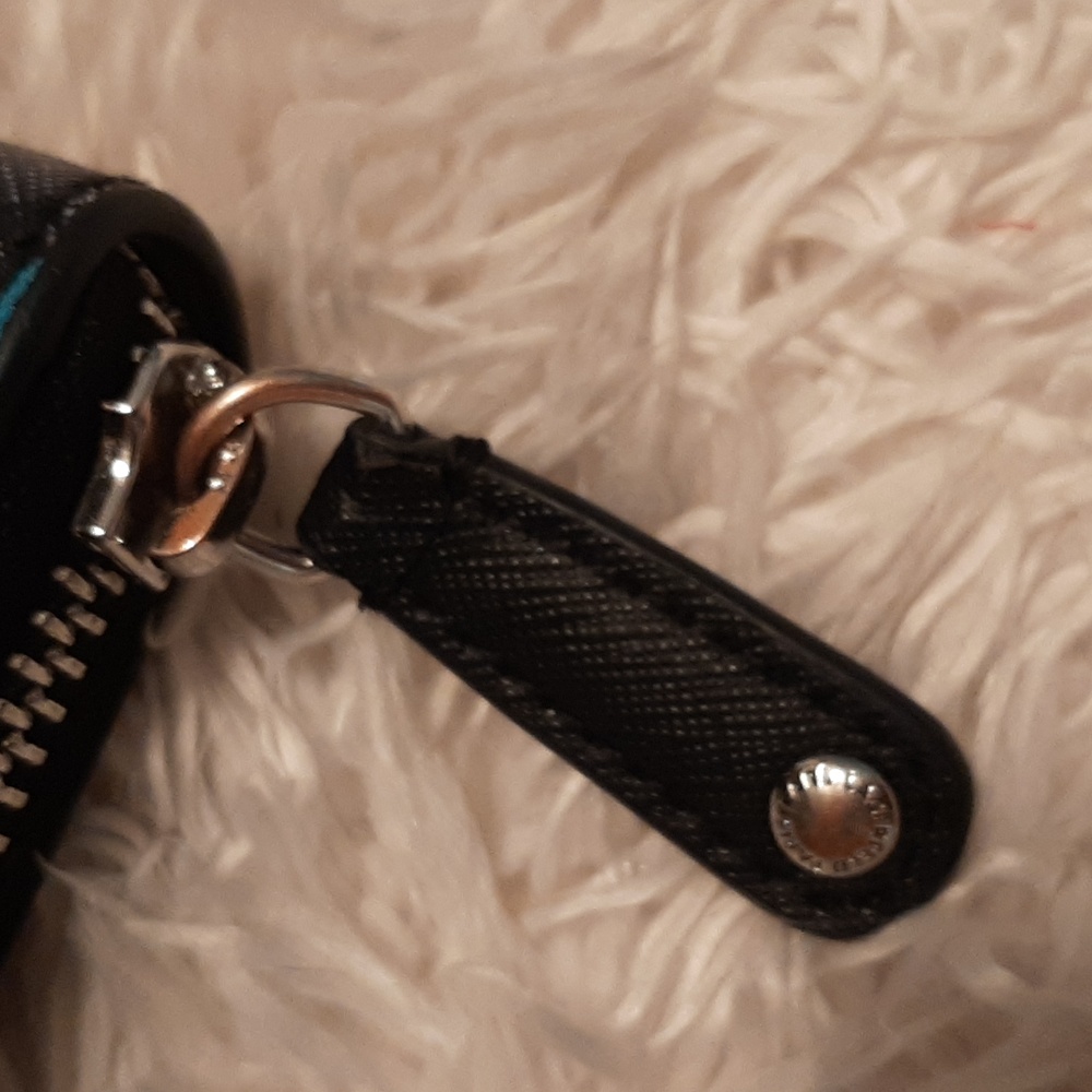 Karl Lagerfeld Paris Wallet Crossbody, preloved - Picture 6 of 15